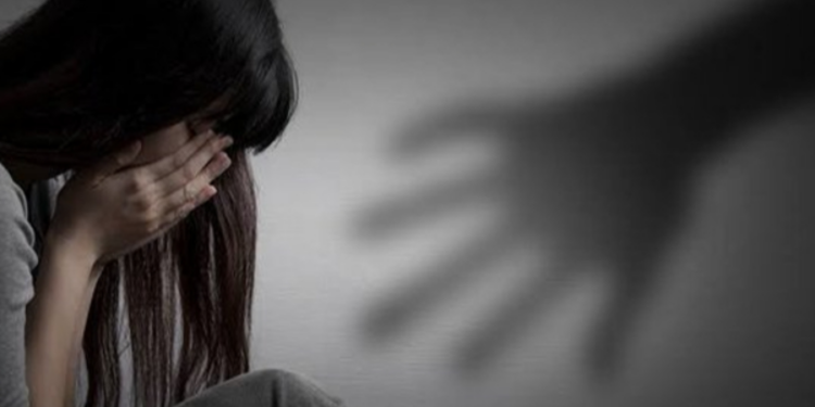 யாழில் துஷ்பிரயோகத்திற்கு உட்படுத்தப்பட்ட 13வயது சிறுமி!