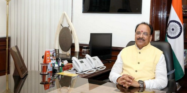 பாதுகாப்புப் படையினரின் பயிற்ச்சி கட்டணங்களை செலுத்த நாட்டில் பணம் இல்லை!