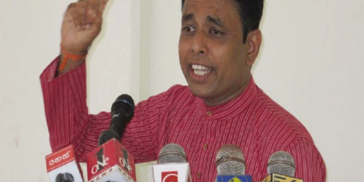 முன்னாள் பிரதி அமைச்சரின் வீட்டுக்கு சென்று கொலை மிரட்டல் விடுப்பு!