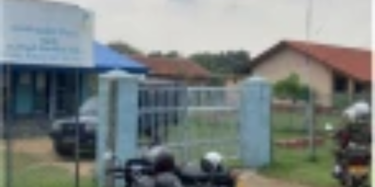 யாழில் மாணவியின் தங்கச் சங்கிலியை அறுத்து சென்ற இராணுவ உத்தியோகத்தர்