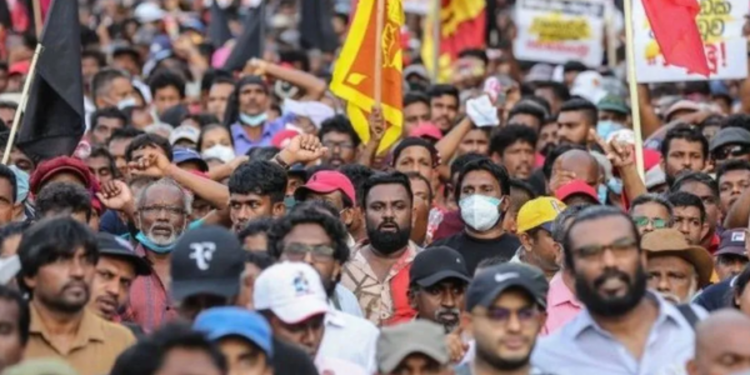 கொழும்பில் அரசிற்கு எதிராக பாரிய ஆர்ப்பாட்டத்திற்கு தயாராகும் மக்கள்