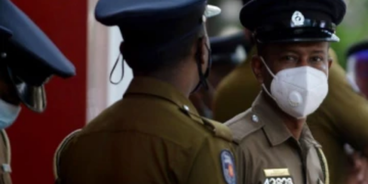 பளையில் வீடொன்றில் இருந்து ஆபத்தான பொருட்கள் மீட்பு!