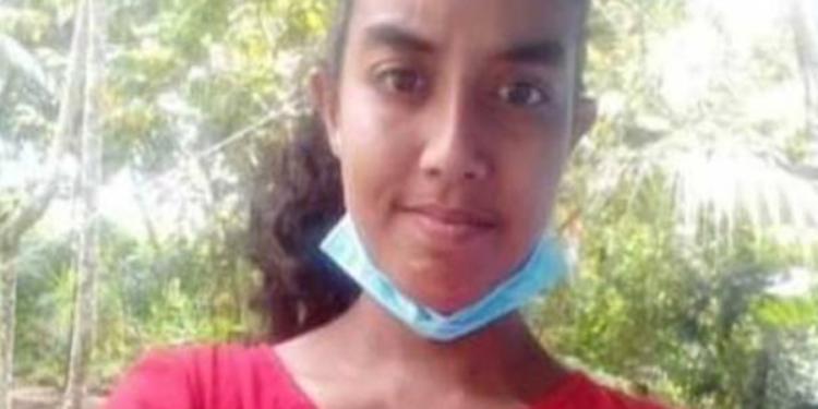 கூரிய ஆயுதத்தால் தாக்கி கொல்லப்பட்ட வங்கி முகாமையாளர்