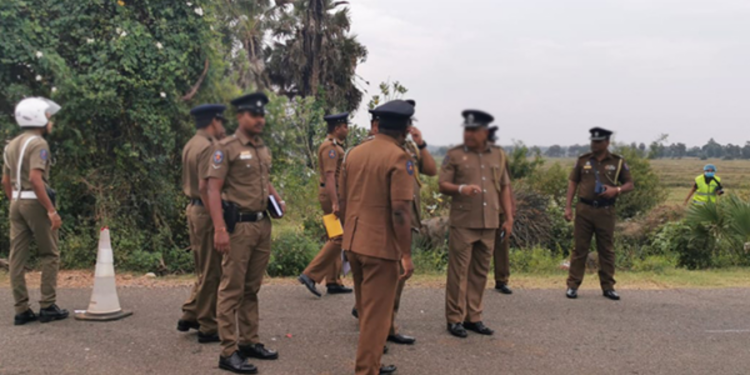 யாழில் காணி மோசடியில் ஈடுபட்ட 10பேர் கைது!