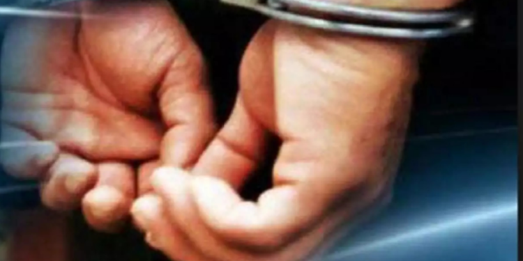 தனிமையில் வசித்து வந்த 80 வயதான வயோதிப பெண் மீது பாலியல் வன்கொடுமை!