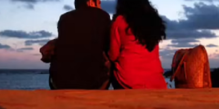 யாழில் 15 வயது சிறுமியுடன் குடும்பம் நடாத்திய  22 வயதான இளைஞன் கைது!