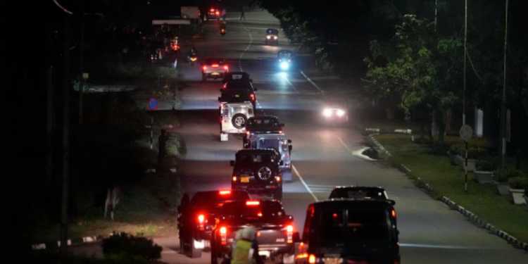 கொழும்பு இருளில் மூழ்கும் அபாயம்!