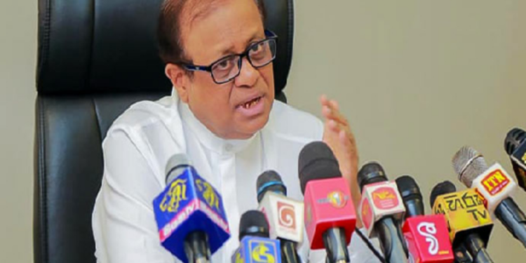 பாடசாலை விடுமுறைகள் குறைக்கப்படும் வாய்ப்பு!