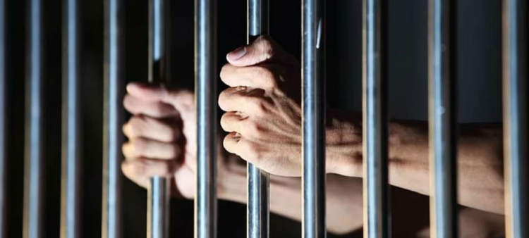 நாட்டில் கைதிகளின் எண்ணிக்கை  300 வீதத்தால் அதிகரிப்பு!