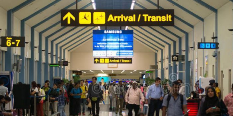 வெளிநாட்டில் வாழும் இலங்கையர்களின் உதவியை பெற விரும்பும் அரசு!