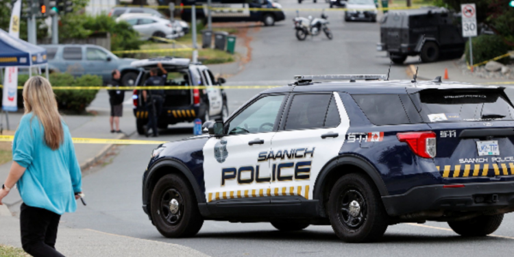 கனடாவில் இடம்பெற்ற கோர விபத்தில் யாழை பின்புலமாக கொண்ட குடும்பம் ஒன்று உயிரிழப்பு!