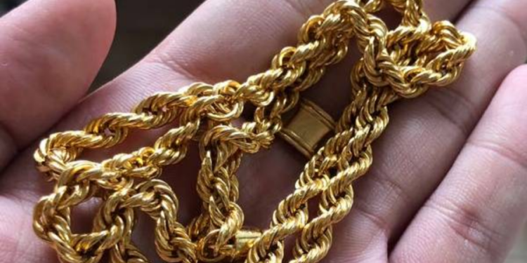 யாழில் வயோதிபப் பெண்ணிடம் தங்கச் சங்கிலியை பறிப்பு!