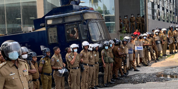 இன்றைய தினம் போராட்டங்களை மேற்கொள்ள இருபவர்களுக்கு பொலிசார் விடுத்துள்ள எச்சரிக்கை!