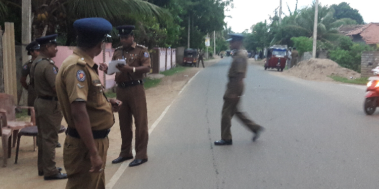 யாழில் திருட்டில் ஈடுபட்ட கணவன் மனைவி கைது!