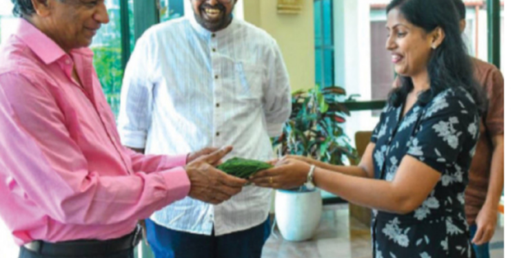 இளம் அரச உத்தியோகத்தர்களுக்கு அதிக வாய்ப்புகளை வழங்க தயாரகும் ஜனாதிபதி!