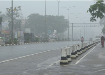 பனி மூட்டத்தால் கிளிநொச்சி மக்களின் இயல்பு வாழ்க்கை பாதிப்பு!