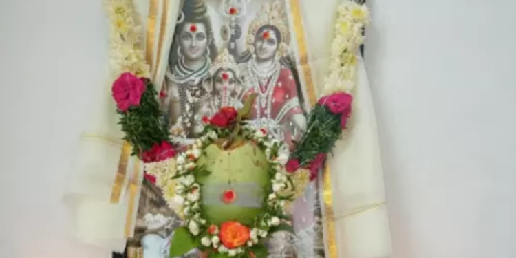 16 திங்கட்கிழமை சிவனுக்கு விரதம் இருந்தால் நடப்பவை