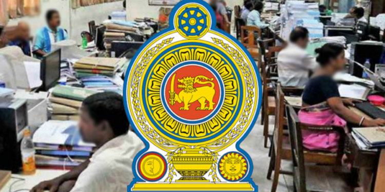 ஓய்வு  பெறும் அரச ஊழியர்கள் மீண்டும் அரச சேவையில் இணைப்பு!