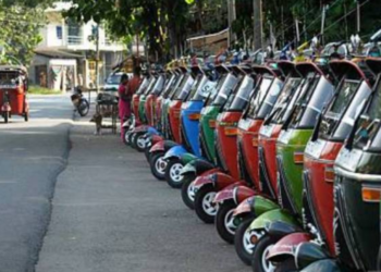 முச்சக்கர வண்டிகளில் பயணிக்கும் சுற்றுலா பயணிகளுக்கான அறிவித்தல்!