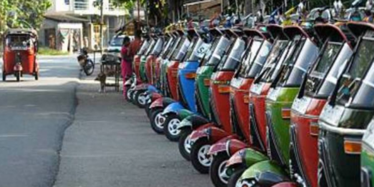 முச்சக்கர வண்டிகளில் பயணிக்கும் சுற்றுலா பயணிகளுக்கான அறிவித்தல்!