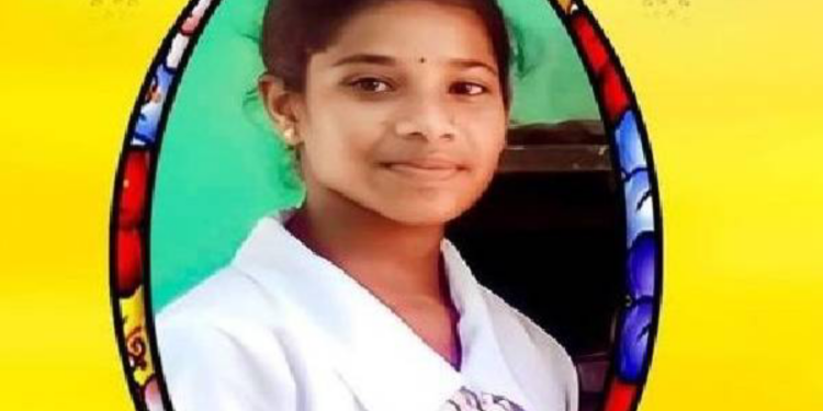 யாழில் விபரீத முடிவால் உயிரை மாய்த்துக் கொண்ட பாடசாலை மாணவி!