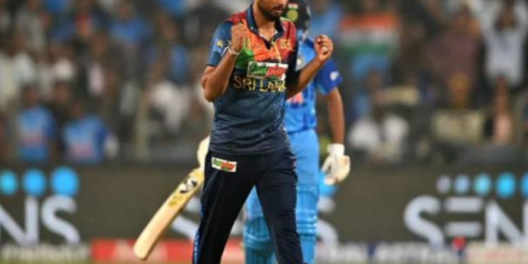 இந்தியாவுக்கு எதிரான டி20 தொடரில் இலங்கை கேப்டன் தசுன் ஷனகா படைத்த புதிய சாதனை