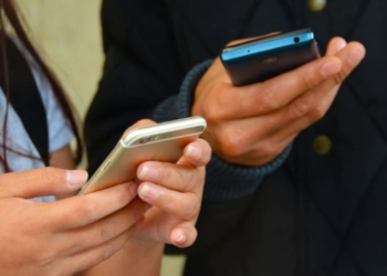 ஜெர்மனியில் உள்ள தமிழ் இளைஞனால் ஏமாற்றப்படும் இலங்கை பெண்கள்