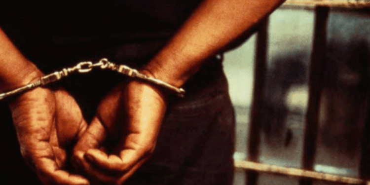 சி.ஐ.டி என கூறி மக்களின் பெருந்தொகை பணத்தை கொள்ளையிட்டவர் கைது!