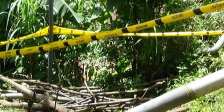 வெட்டுக் காயங்களுடன் பெண் ஒருவரின் சடலம் மீட்பு!