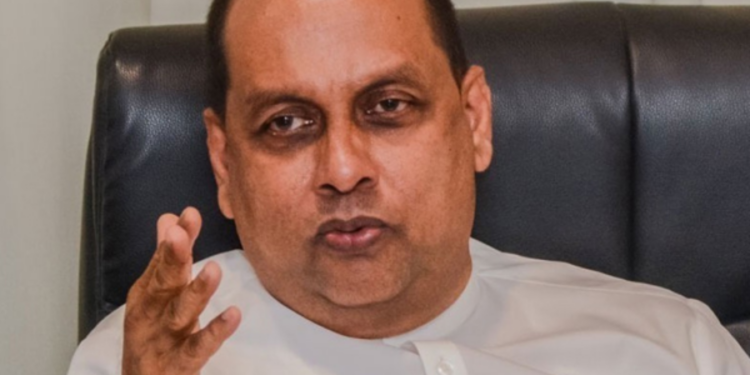 அமைச்சர் மஹிந்த அமரவீர பதவி விலகினார்!