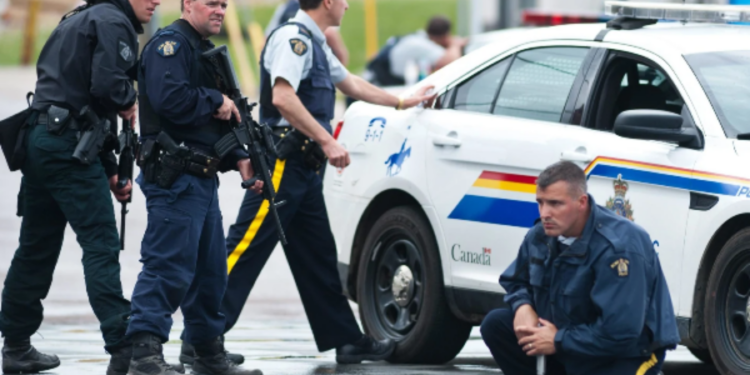 கனடாவில் கொள்ளையில் ஈடுபட்ட மூன்று சிறுவர்கள் கைது!