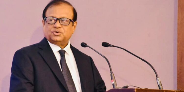 கல்வி அமைச்சர் சுசில் பிரேமஜயந்தவிற்கு எதிராக ஒழுக்காற்று நடவடிக்கை எடுக்க கோரிக்கை