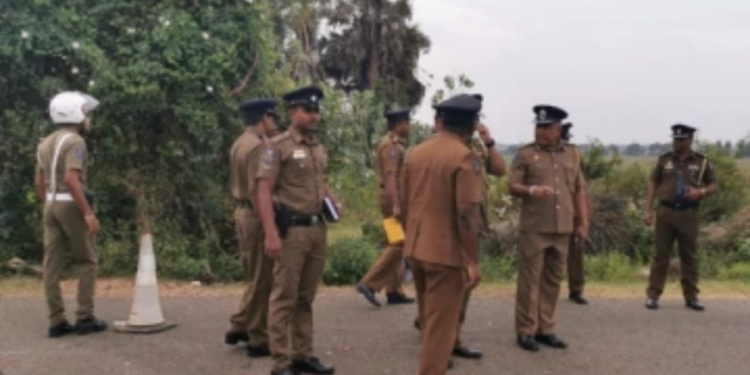 திருகோணமலை வீதி ஒன்றில் சிசு ஒன்று உயிருடன் மீட்பு!