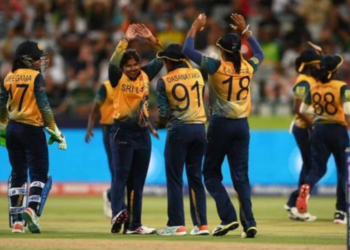 ஐசிசி மகளிர் டி20 உலகக் கிண்ண கிரிக்கெட் தொடரில் தென்னாபிரிக்காவை வீழ்த்தி சாதனை படைத்தது இலங்கை அணி