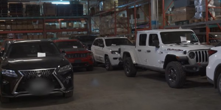 கனடாவில் கொள்ளையிடப்பட்ட வாகனங்கள் மீட்பு!