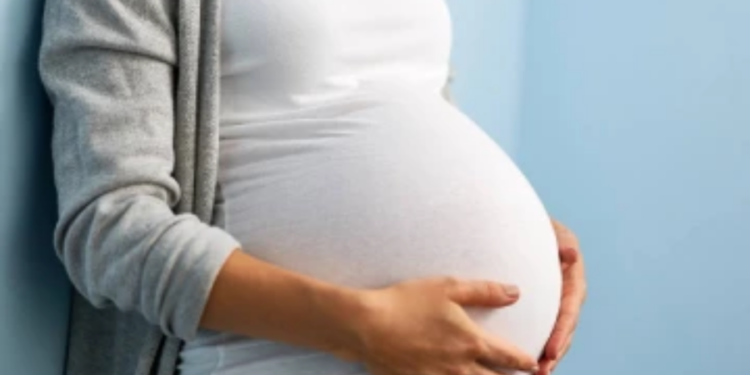 வரதட்சணைக் கொடுமையால் 24 வயது பெண் ஒருவர் கழுத்தை நெரித்து கொலை