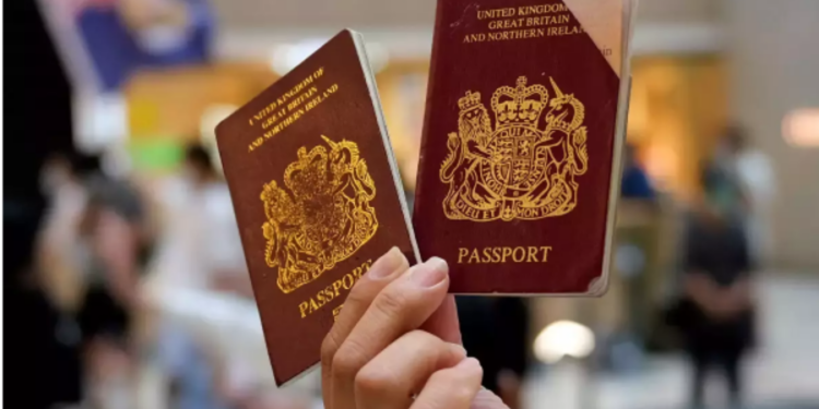 பிரித்தானிய கடவுச் சீட்டு வைத்திருப்பவர்களுக்கான அறிவித்தல்