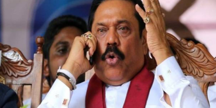 நடைபெறவிருந்த கன்னிப் பேரணியை ஒத்திவைக்க தீர்மானிக்கும்  ஸ்ரீலங்கா பொதுஜன பெரமுன