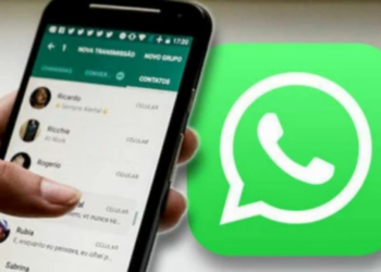 பாடசாலை மாணவியை தவறு செய்ய தூண்டும் வகையில்  வட்ஸ்அப் மூலம் செய்தி அனுப்பிய ஆசிரியர்