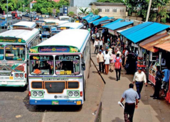 யாழில் தனியார் பஸ் நடத்துனரால் சொகுசு பஸ் நடத்தினர் மீது தாக்குதல்