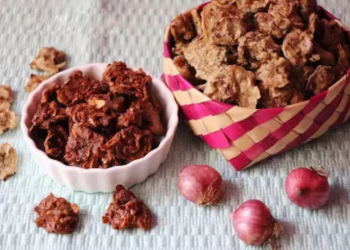 வீட்டிலேயே செய்யக்கூடிய வெங்காய வடகம்