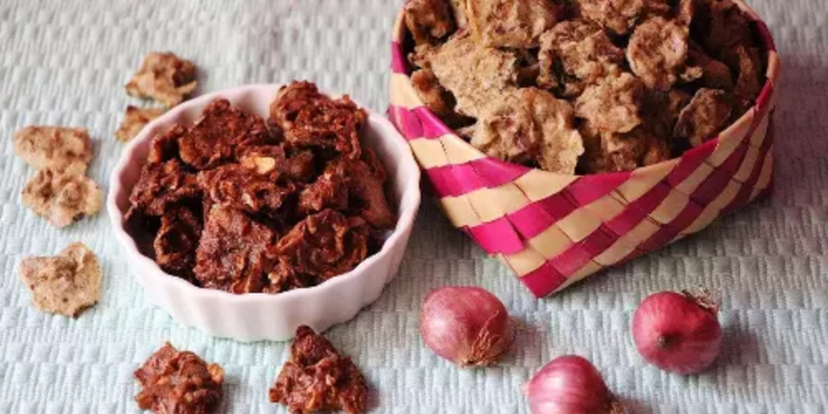 வீட்டிலேயே செய்யக்கூடிய வெங்காய வடகம்