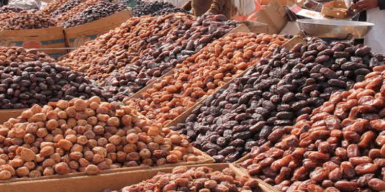 இலங்கை மக்களுக்கு நன்கொடையாக பேரீச்சம் பழம் வழங்கிய சவூதி அரேபிய