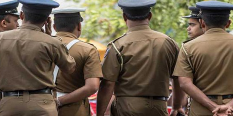 விசாரணைக்குச் சென்ற பொலிஸ் உத்தியோகத்தர்கள் மீது பாரிய தாக்குதல்!