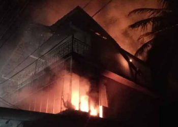 அம்பாறை புடவைக்கடை ஒன்றில் தீ விபத்து!