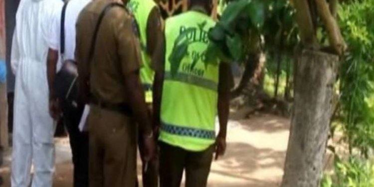 மலசல கூட குழியில் விழுந்து உயிரிழந்த குழந்தை!