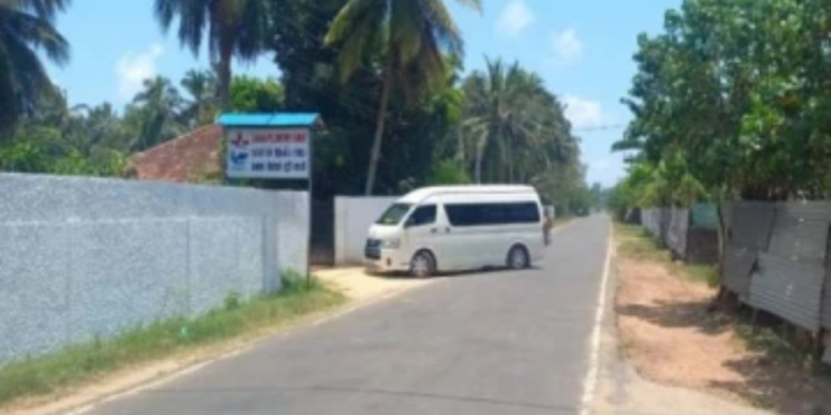 யாழில் அனுமதி இன்றி நடாத்தப்பட்ட சிறுவர் இல்லத்தில் இருந்து சிறுவர்கள் மீட்பு!