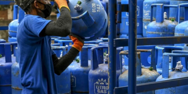 லிட்ரோ சமையல் எரிவாயுவின் விலை குறைப்பு!