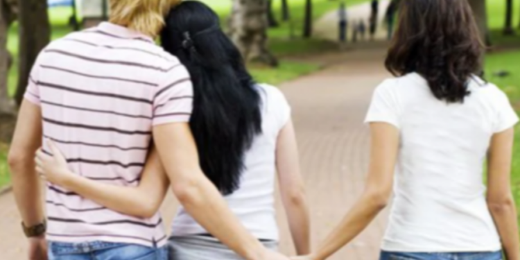 27 பெண்களின் வாழ்க்கையில் விளையாடிய கல்யாண ராமன் கைது!