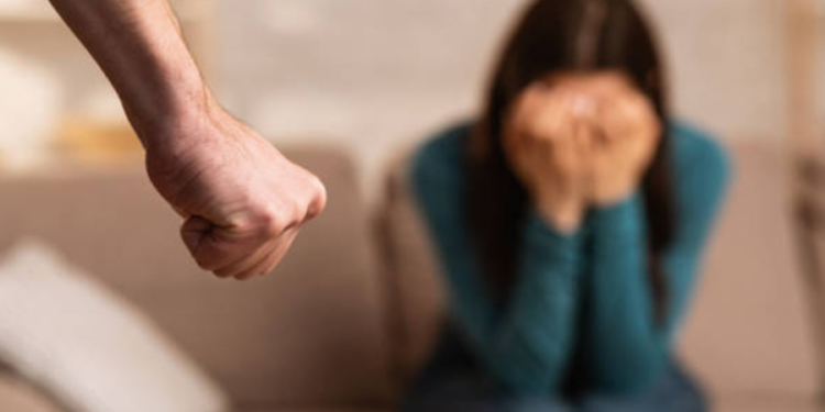 இலங்கையில் துஷ்பிரயோகத்திற்கு உட்படுத்தப்பட்ட வெளிநாட்டு சுற்றுலா பயணி